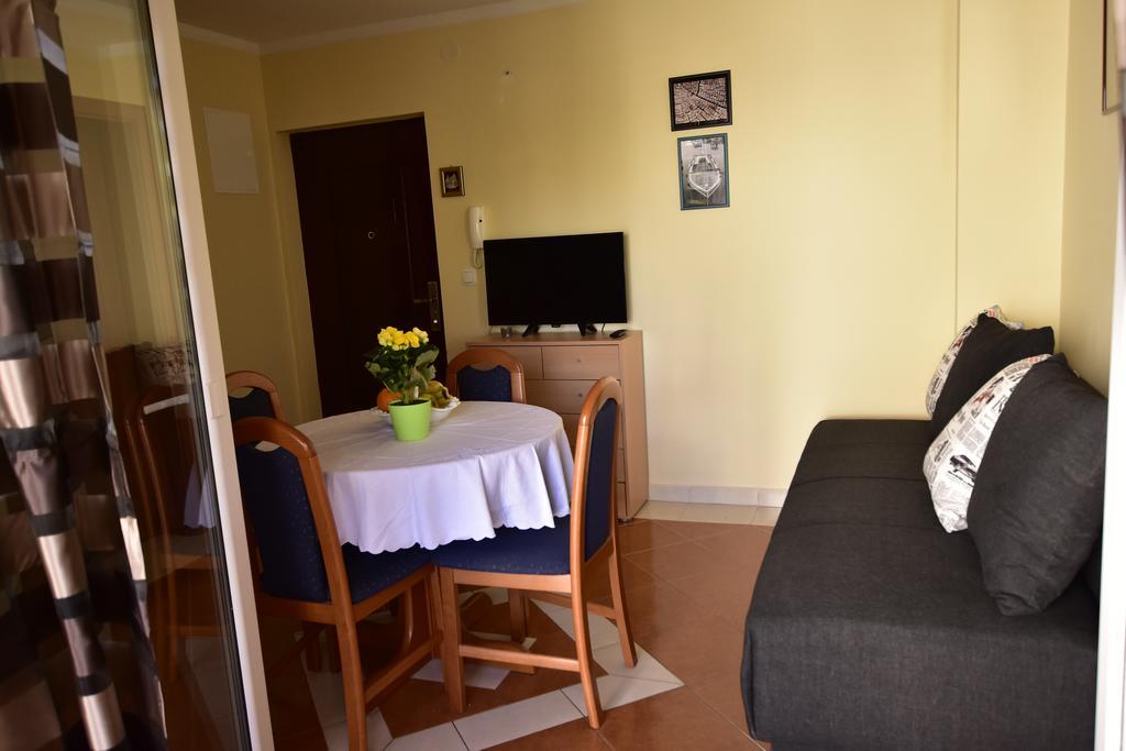Apartman Sena โวดีเซ ภายนอก รูปภาพ